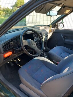 Renault 19 1.4 - 7