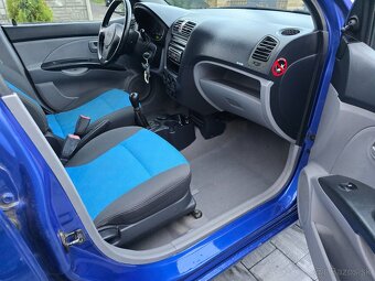 Predám Kia Picanto 1.0 benzín 2005 45kw - 7