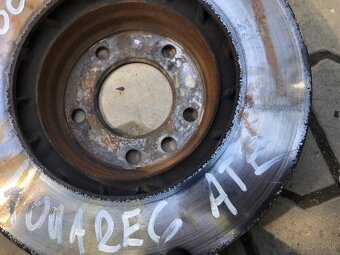 VW Touareg (7LA, 7L6, 7L6) - Predné kotúče - 7