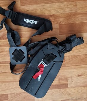 Krovinorez Hecht 142 BTS, benzínový - nepoužívaný - 7