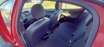 Peugeot 206+ - 7