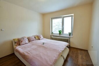 Na predaj: Rodinný dom s veľkým pozemkom– Šurany, časť Kopec - 7