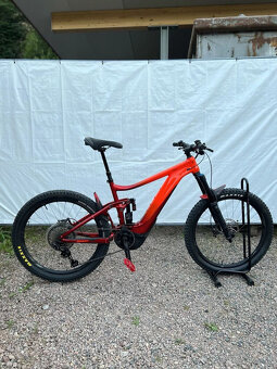 Giant REIGN E+1 2020 E-MTB 27,5" veľkosť rámu L - 7