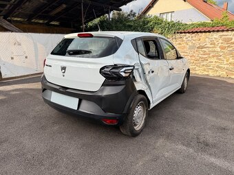 Dacia Sandero - 7