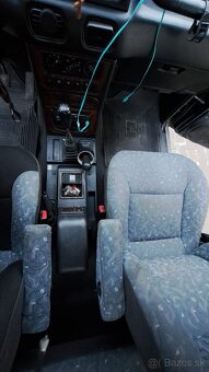 Hyundai Galloper - 7