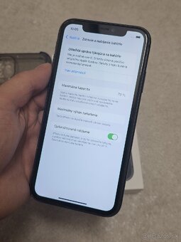 iPhone 11 64gb - 7