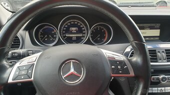 Mercedes W204 diesel - 7