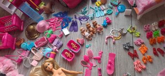 Barbie domček + bábiky 20ks +mega výbava - 7