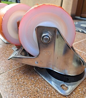 Nylonové/Nerezové koliečka sada - 7