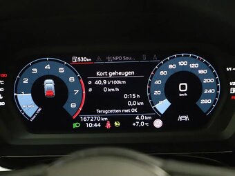 Audi A3 30 TFSI Business - Benzín - Ručná - 110 hp - 7