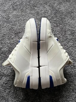 On Running Cloud, model On The Roger, velikost 38 - 7