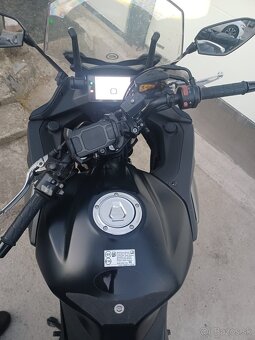 Predám CF MOTO 650 GT - 7