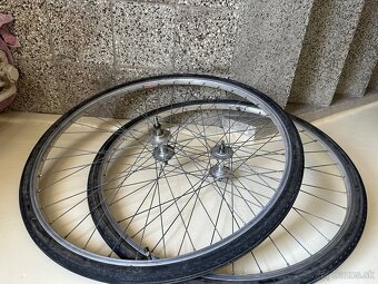 Favorit kolies 28/630 - 7