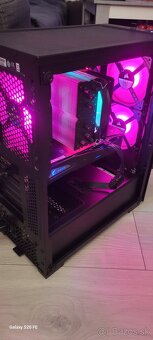 Predám veľmi pekný PC vhodný aj na hry / prácu - TOP stav - 7