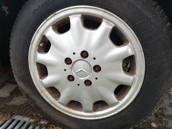 Sada ALU disků mercedes benz 7Jx15 ET37 + šrouby - 7