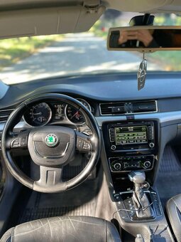 Škoda Superb 2.0 TDI 125KW DSG - 7