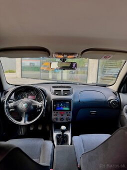 Alfa Romeo 147 1.9 JTDm FL - 7