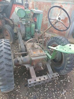 Traktory Svoboda 15 - 7