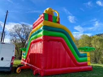 Predám Nafukovaci hrad - 7