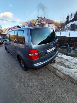 VW Touran 2,0TDI - 7