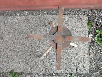 otočné stoličky - 7