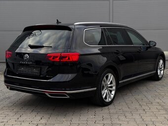 Volkswagen Passat Variant 2.0 TDI Elegance 4Motion DSG - 7