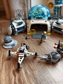 Lego 60350 Lunárna výskumná základňa - 7