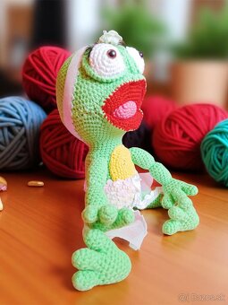 Mäkká háčkovaná žabka – originál handmade - 7