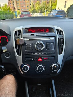 Predám Kia Ceed 2012 1,6 benzin 92kW(125ps) - 7