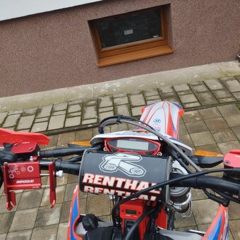 Beta RR 390 - 7