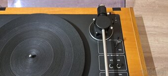 Tesla gramofon NC 420 - 7