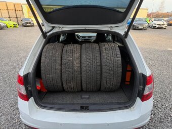 Škoda Octavia Combi 2.0 TDI DPF RS DSG - 7