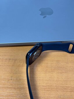 Apple Watch 10 46mm Jetblack - nepoužité, rok záruka - 7