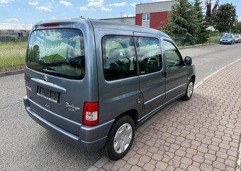 Citroën Berlingo 1,4i Multispace Nová STK klima benzín - 7
