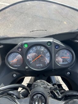 Kawasaki Ninja 250r - 7