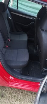 VYMENÍM LEASING ŠKODA OCTAVIA 1.6 TDI 77kw Combi, r.v. 2015, - 7