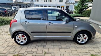 Suzuki Swift 1.3i 16V - 7