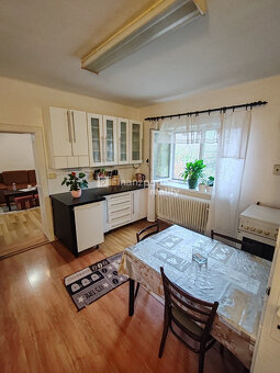 NOVINKA Rodinný dom s veľkým pozemkom a výhľadom na Veľkú J - 7