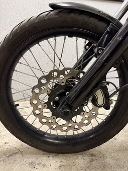 Harley Davidson Softail FXS Blackline - 7