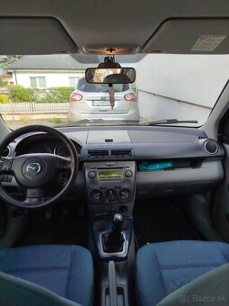 Mazda 2 - 7