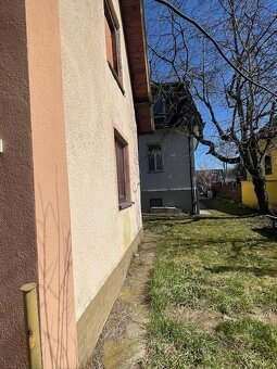 Prenájom zariadeného 2i rodinného domu v centre Brezna - 7