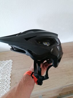 Prilba FOX - 7