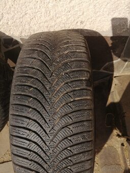 Predam elektrony so zimnymi pneumatikami HANKOOK - 7