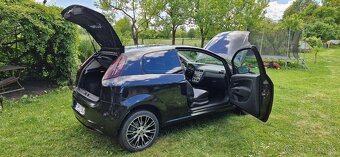 Fiat Grande Punto 1.4 Benzín 8v - 7