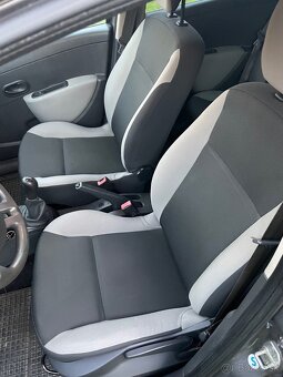 Renault Clio III grandtour - 7