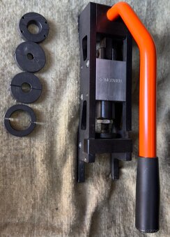 Merabell magneticky pakovy lis - 7