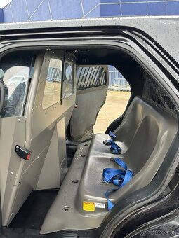 NA PREDAJ: POLICAJNÝ ŠPECIÁL FORD EXPLORER INTERCEPTOR 2019 - 7