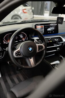 Predám BMW Rad 5 Touring 530d mHEV xDrive - 7