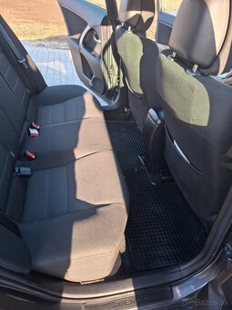 Toyota avensis - 7