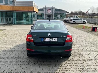 Škoda Octavia - 7
